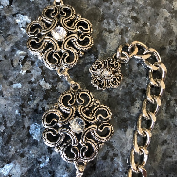 Elegant chain BELT - Picture 2 of 3